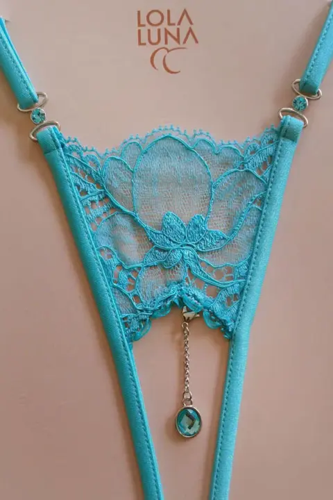 Lola Luna: Perizoma gioiello aperto in pizzo blu Leavers Helia