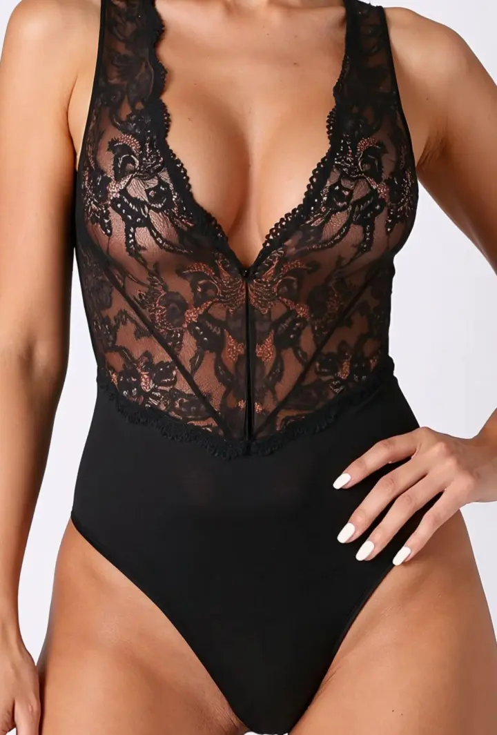 Body elegante in pizzo nero con schiena scoperta – Evalie Passion – foto 3