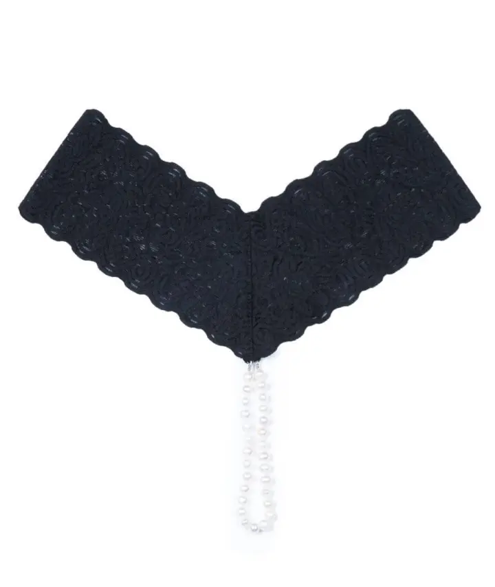 Chilirose Lingerie: Perizoma nero con perle naturali e gadget erotico – foto 3