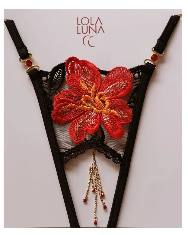 Lola Luna: Goa sexy perizoma aperto con bijoux e pattern floreale – foto 2