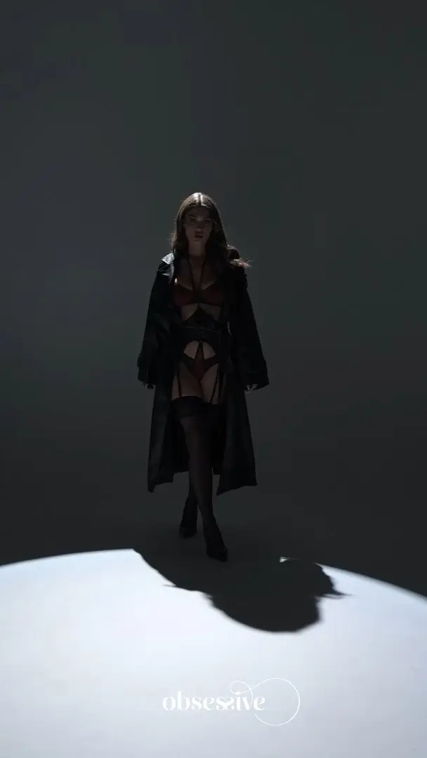 Obsessive Parisel Set 3 Pezzi Bordeaux e Nero – video